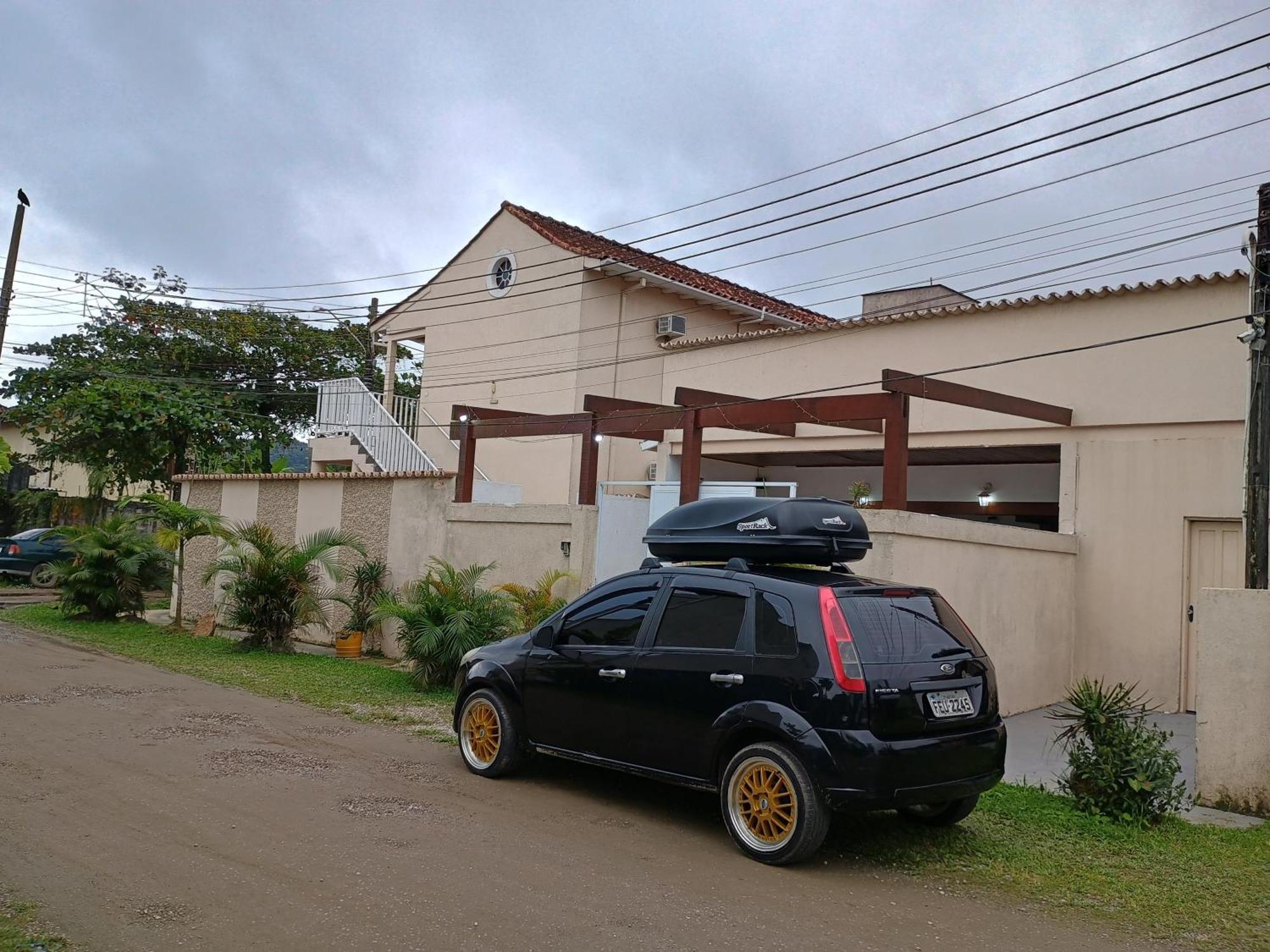 Lazaro E Ubatuba